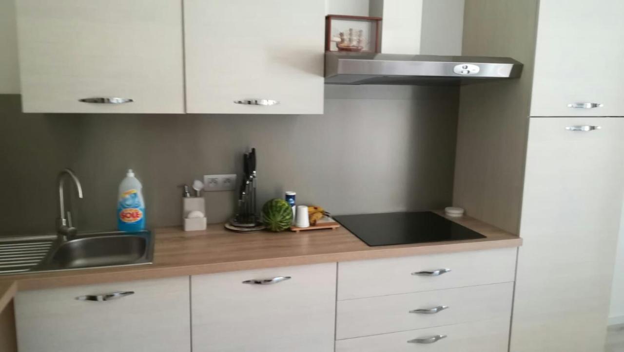 Appartement Terrasse Dans Palace Centre Ville ม็องตง ภายนอก รูปภาพ